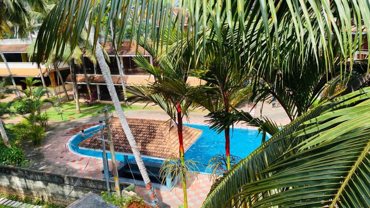 Packbag Comfort Bed & Breakfast Kovalam Dış mekan fotoğraf
