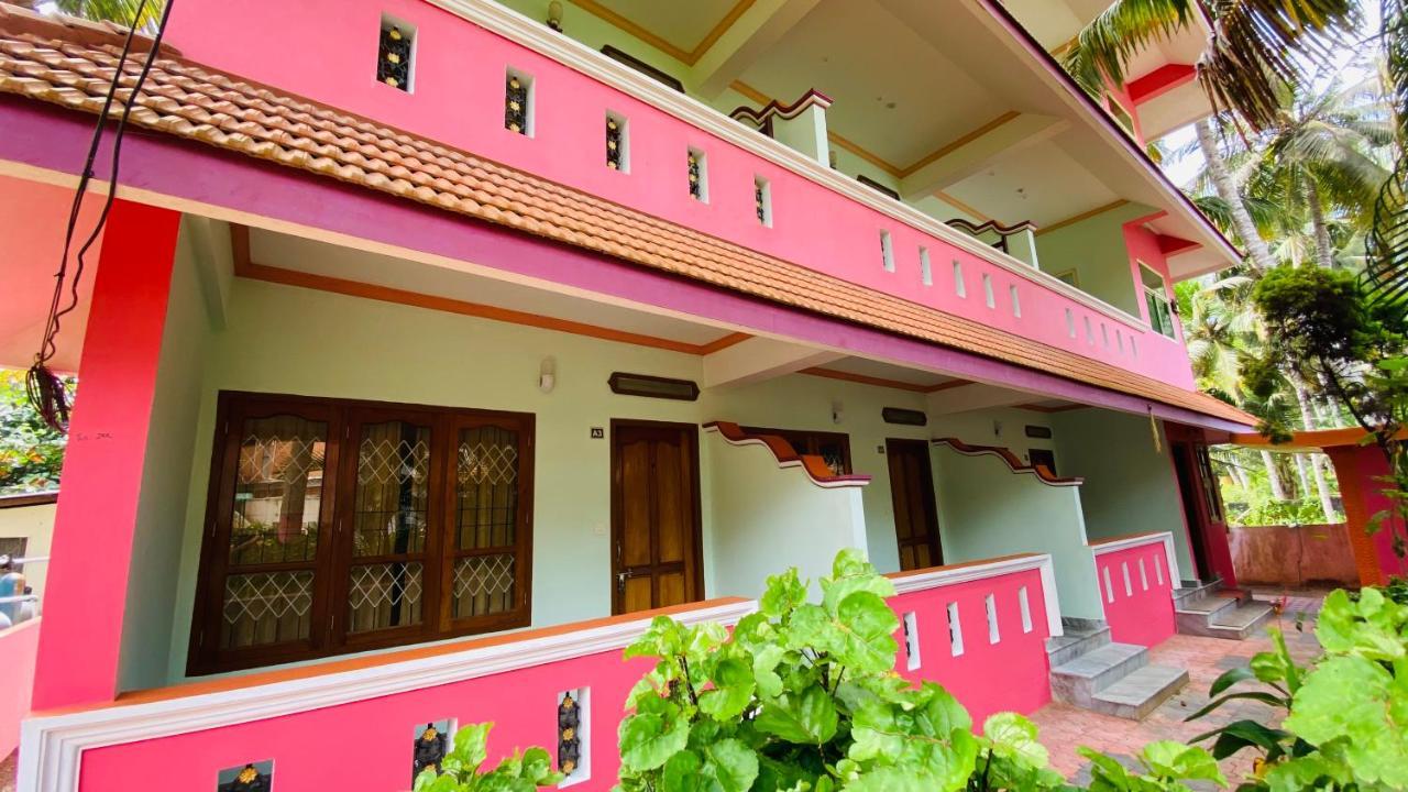 Packbag Comfort Bed & Breakfast Kovalam Dış mekan fotoğraf