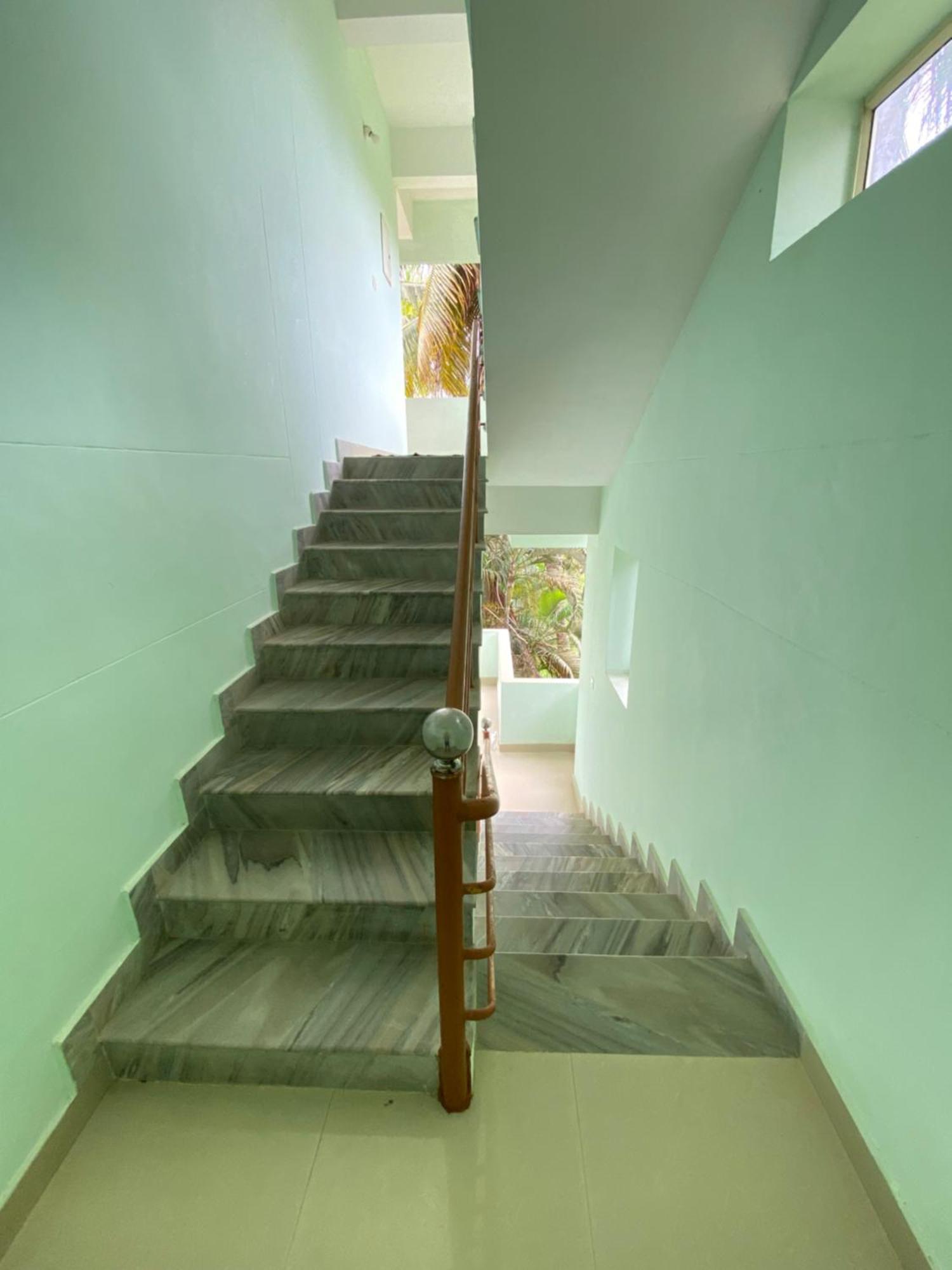 Packbag Comfort Bed & Breakfast Kovalam Dış mekan fotoğraf