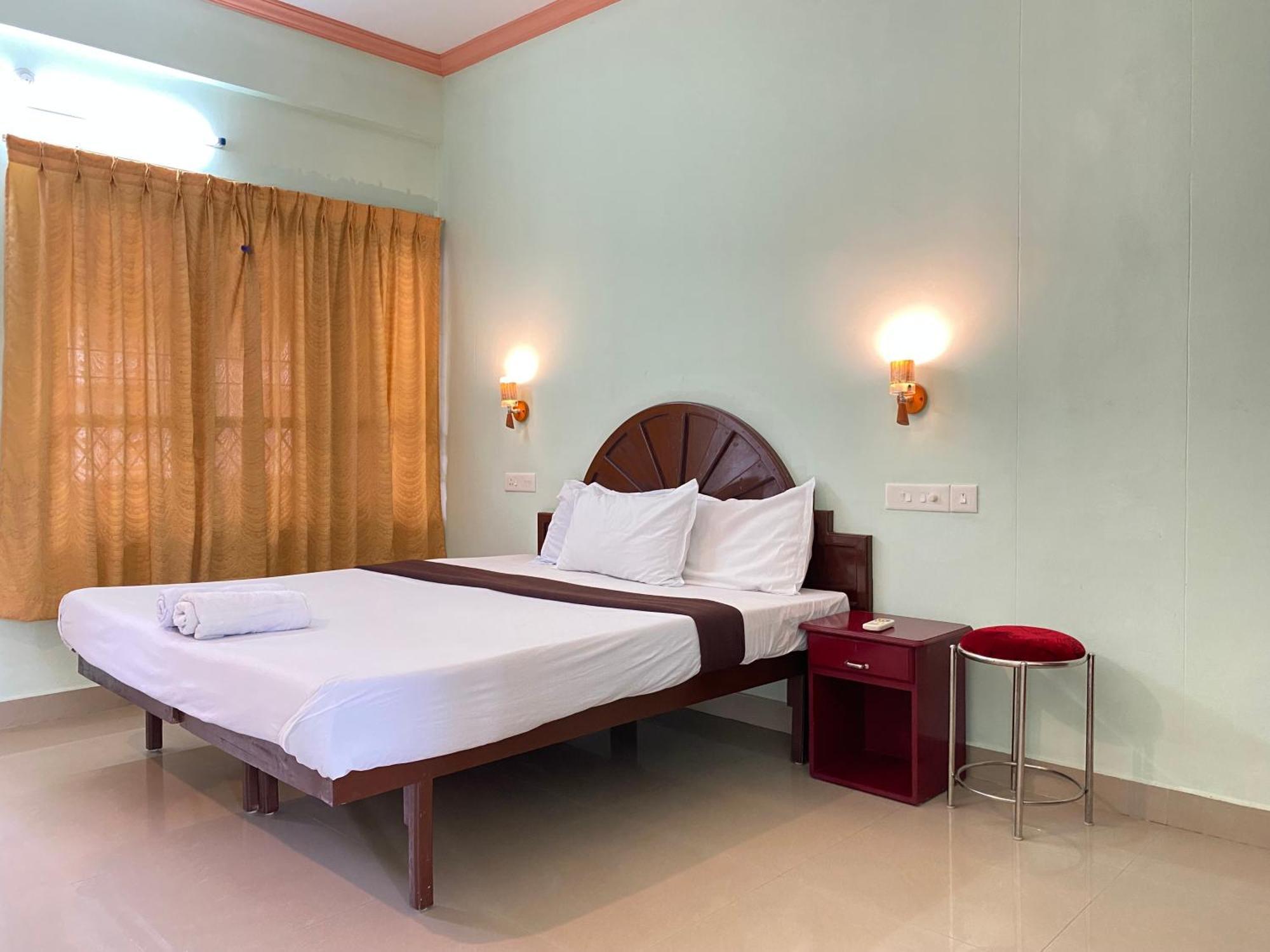 Packbag Comfort Bed & Breakfast Kovalam Dış mekan fotoğraf