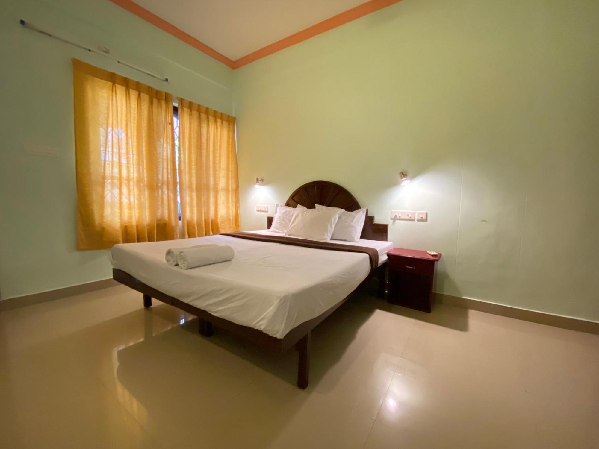 Packbag Comfort Bed & Breakfast Kovalam Dış mekan fotoğraf
