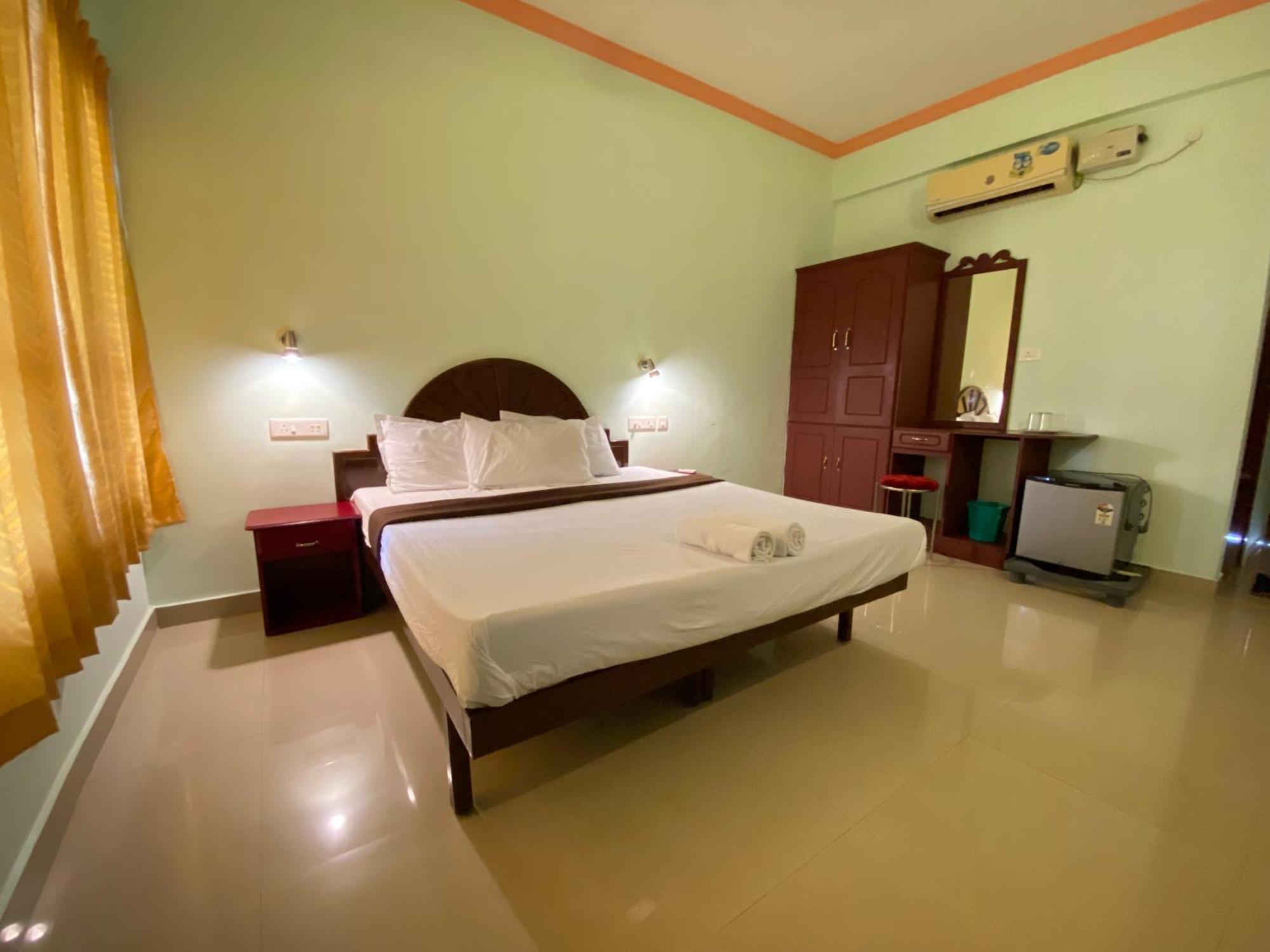 Packbag Comfort Bed & Breakfast Kovalam Dış mekan fotoğraf