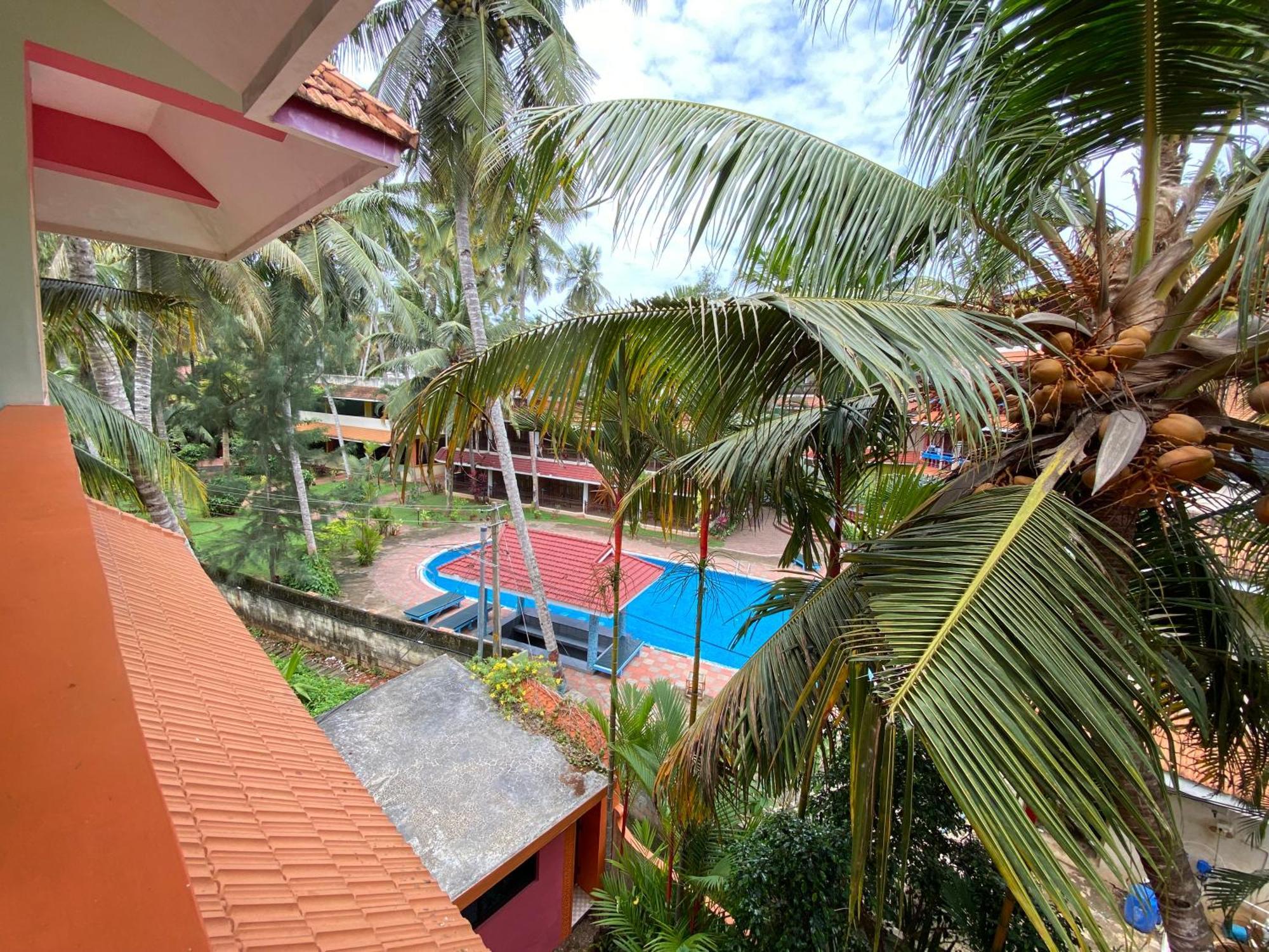 Packbag Comfort Bed & Breakfast Kovalam Dış mekan fotoğraf