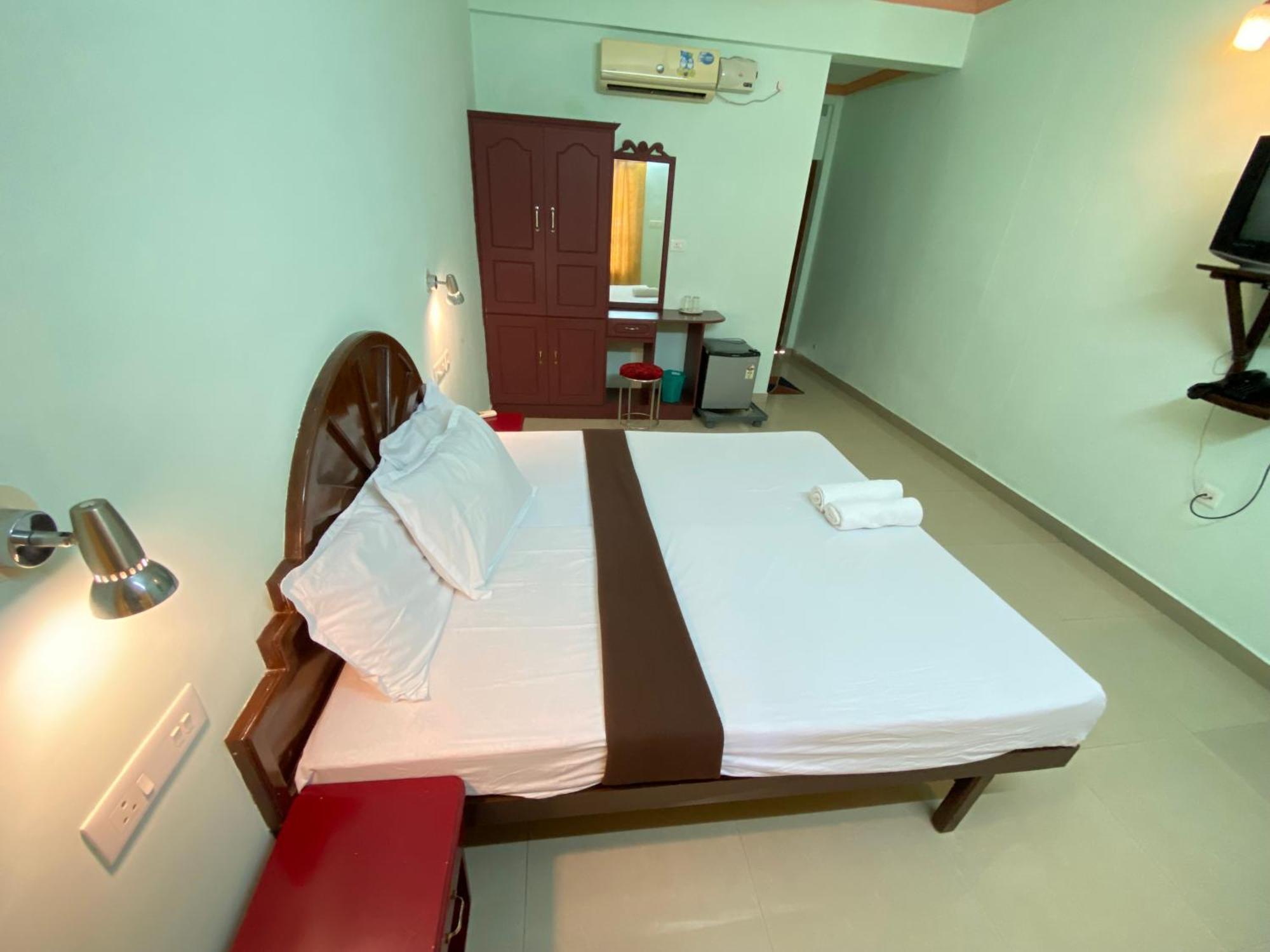 Packbag Comfort Bed & Breakfast Kovalam Dış mekan fotoğraf